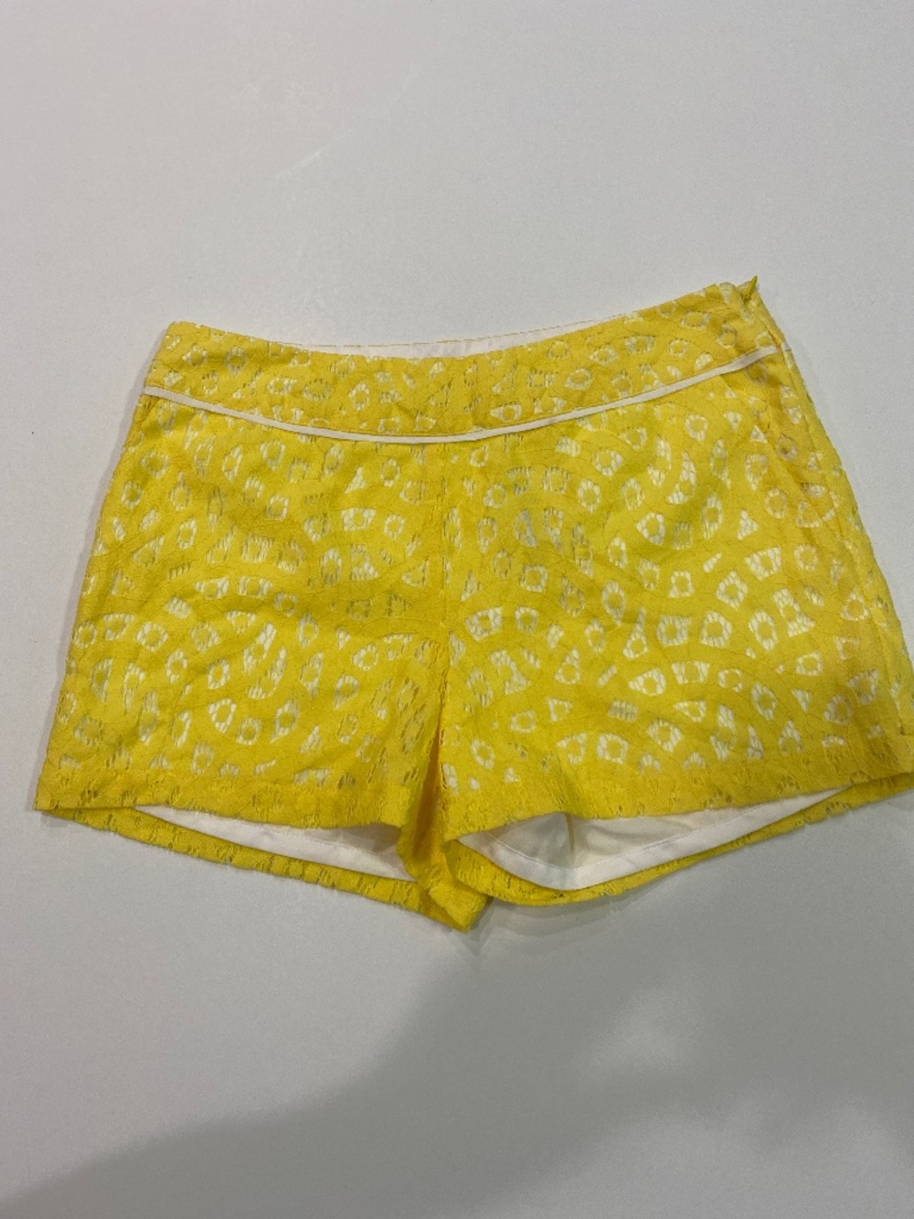 Kenzie yellow white lace shorts pockets side zip